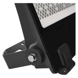 LED prožektor AVENO 200 W neutraalne valge IP66