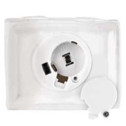 LED keraamiline maja 16 cm / 1xCR2032 / soe valge / taimeriga / siseruumidesse