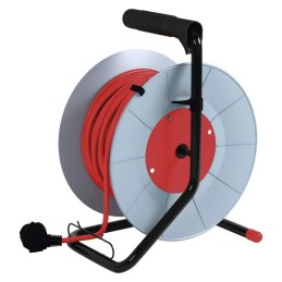 PVC-jatkojohtokela – 4 pistorasiaa. 20 m SCHUKO