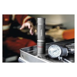 Įkraunamas metalinis žibintuvėlis CREE LED Ultibright 90, 1200 Lm