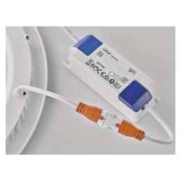 LED-paneeli upotettu 225mm 18W 1500LM IP40/IP20 lämmin valkoinen W