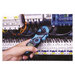 Digital multimeter with clamp M0305