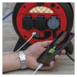 Pailginimo laidas EMOS būgnas 20 m 3 lizdai 2xUSB LED
