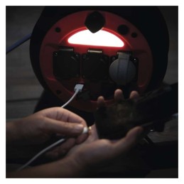 Pailginimo laidas EMOS būgnas 20 m 3 lizdai 2xUSB LED